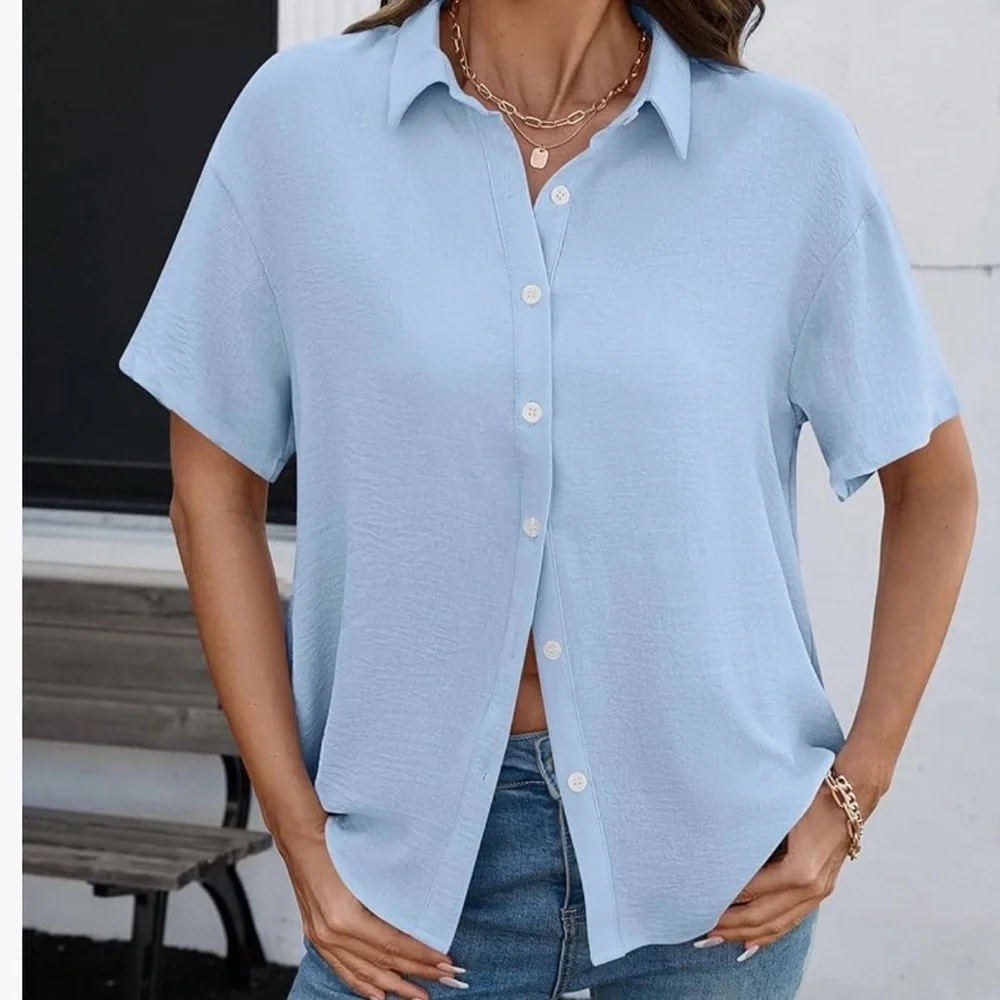 Everyday Light Blue Short Sleeve Button-Down Shirt - Picture 2 of 7
